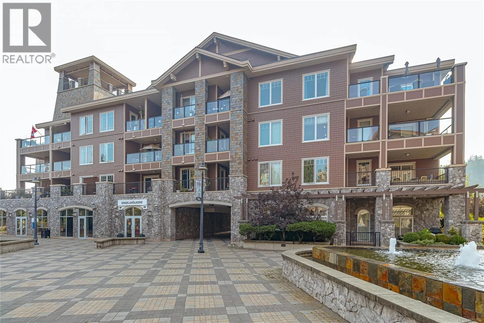303 1325 Bear Mountain Pkwy