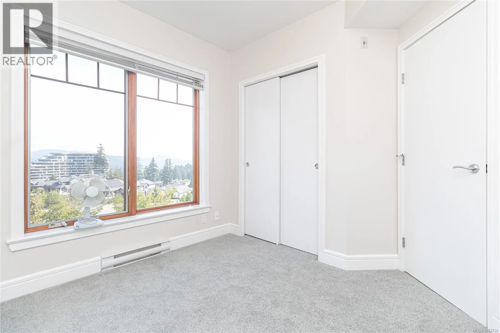 303 1325 Bear Mountain Pkwy