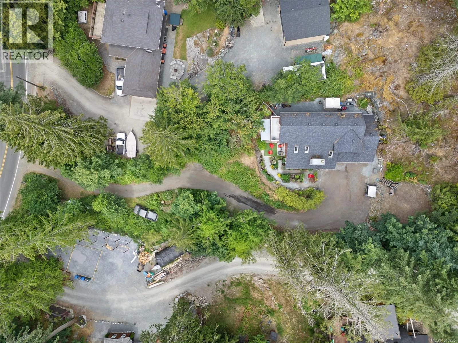 1765 Shawnigan Lake Rd