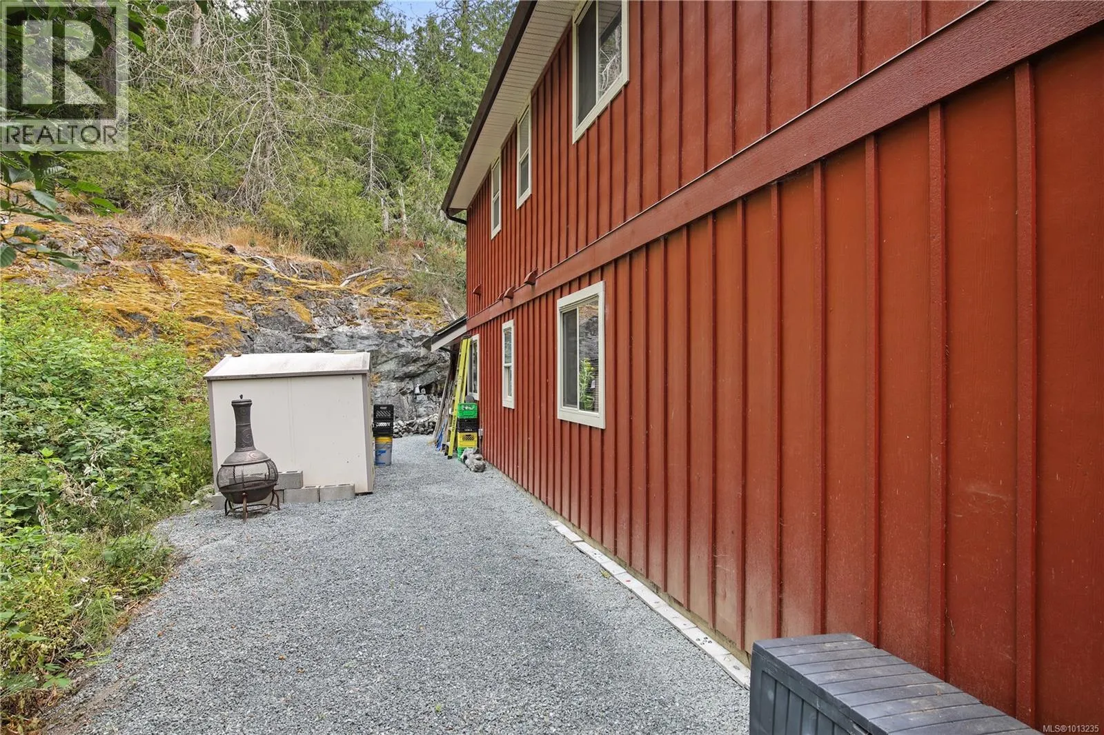 1765 Shawnigan Lake Rd