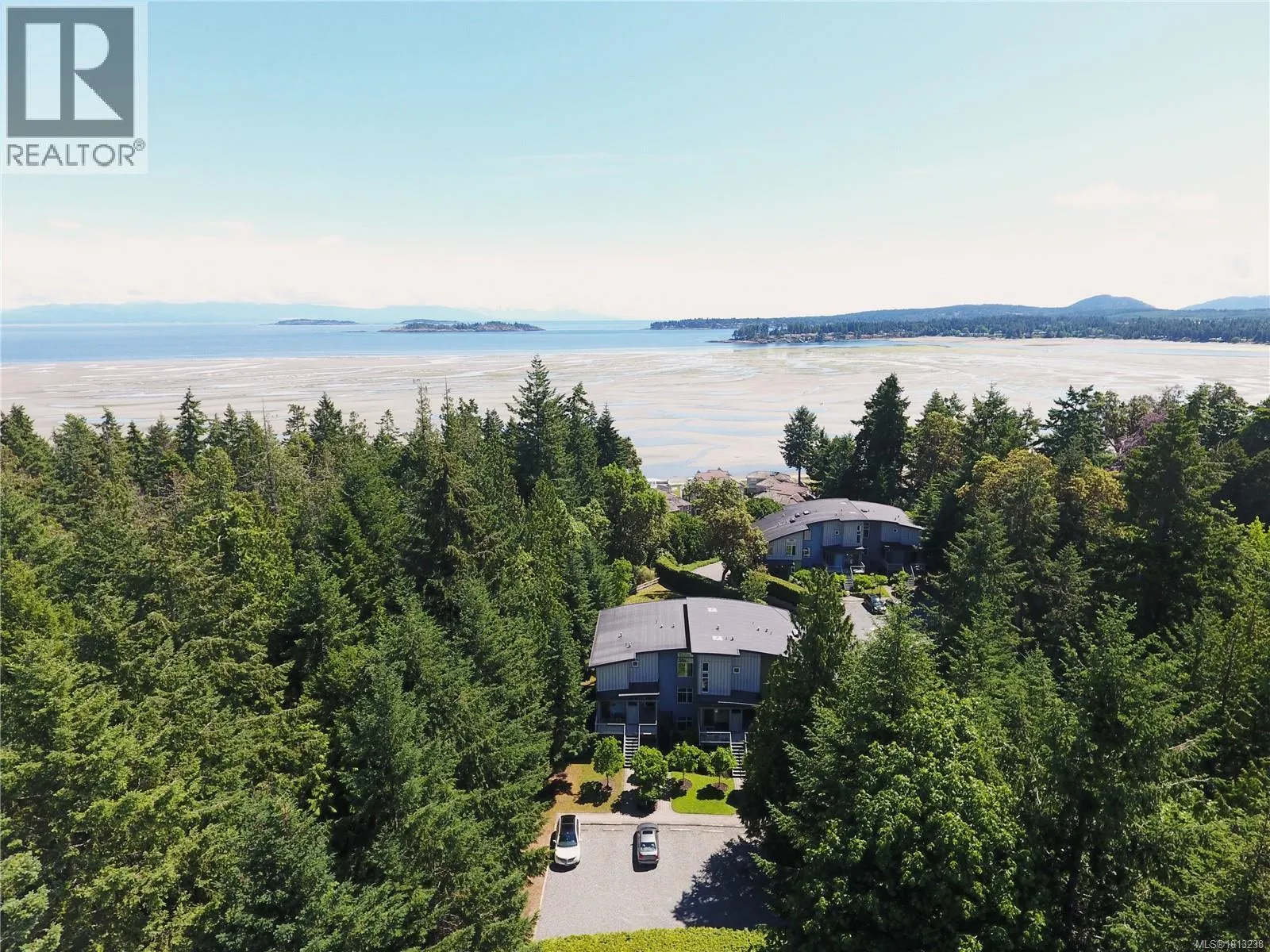32 1059 Tanglewood Pl