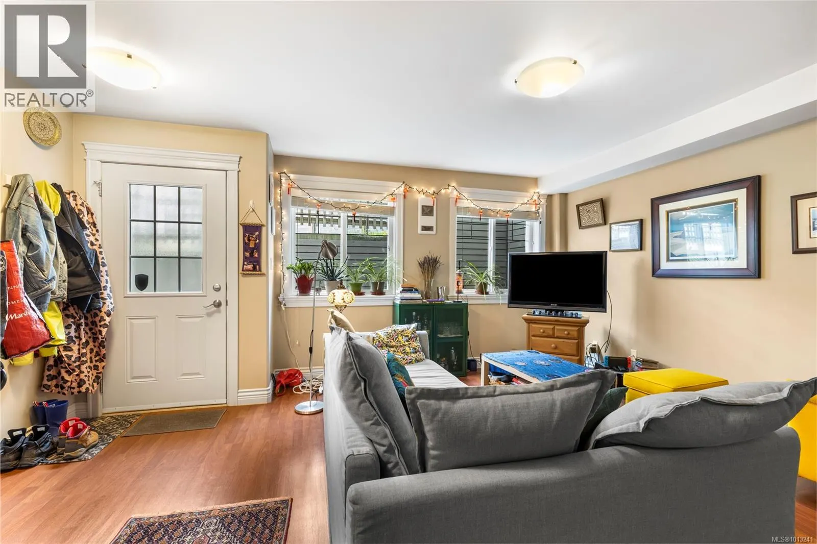 3927 Druce Lane