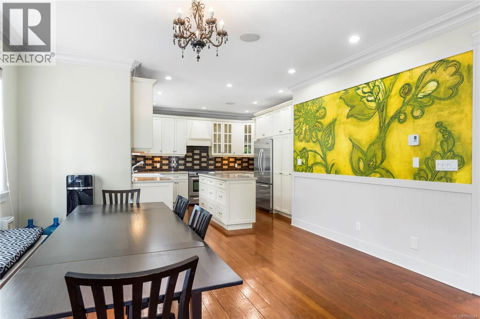 3927 Druce Lane