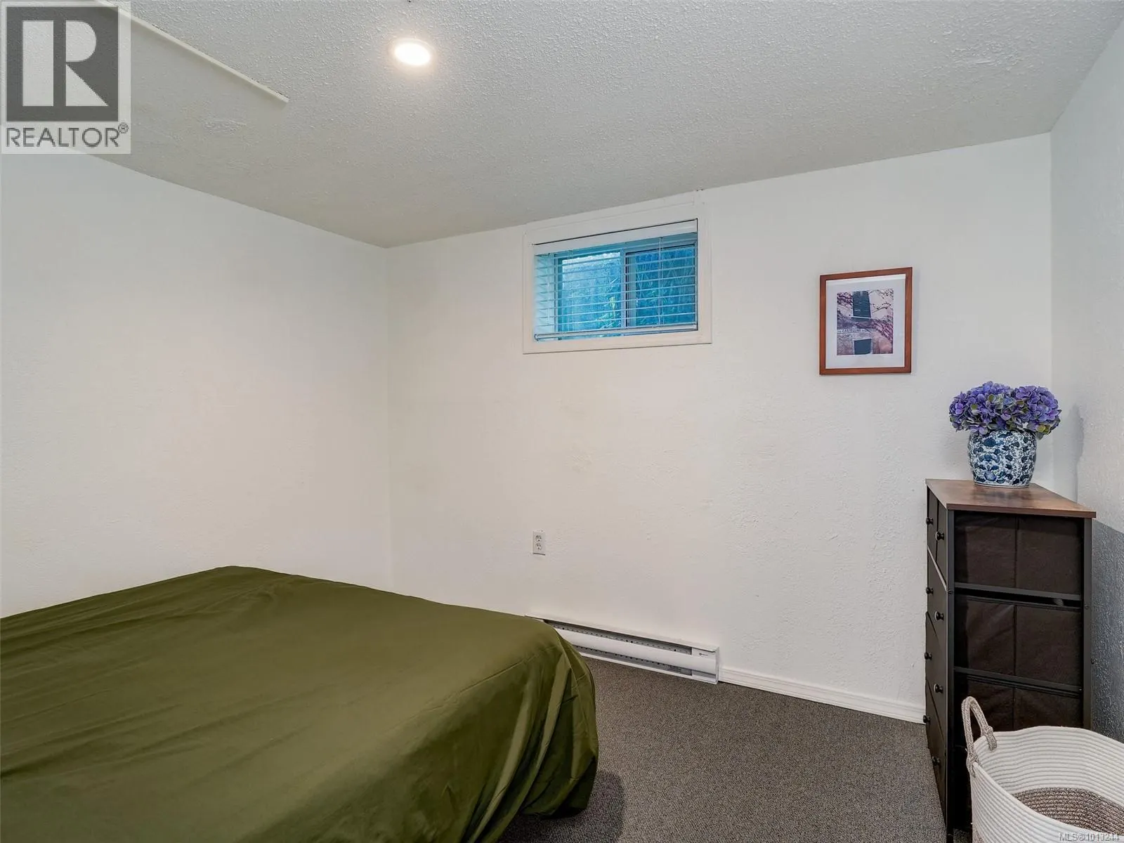 1728 Foul Bay Rd