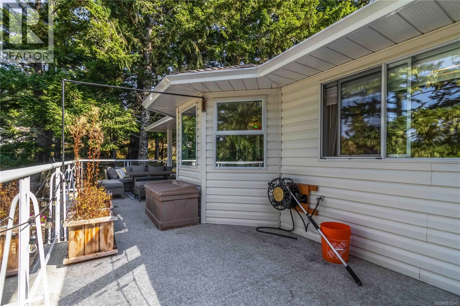646 Cains Way