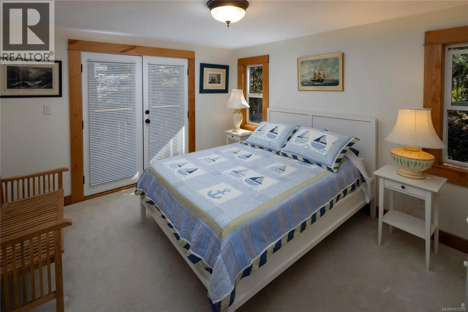 2710 Sea View Rd