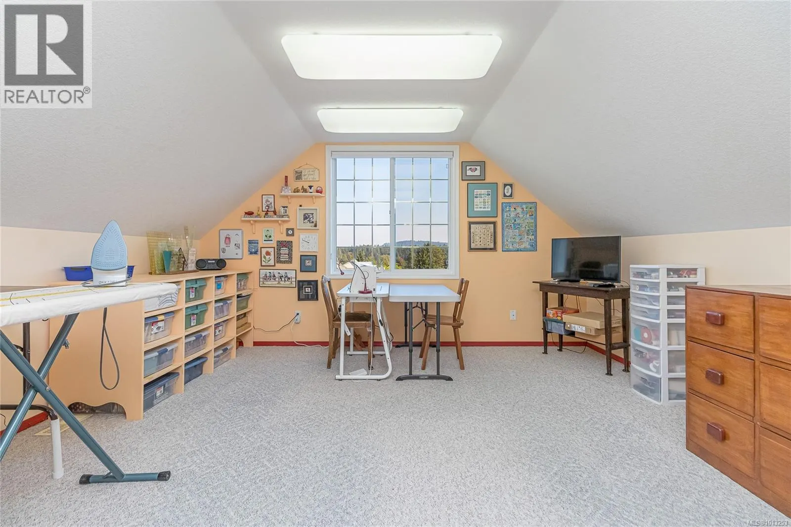 953 Davidson Rd