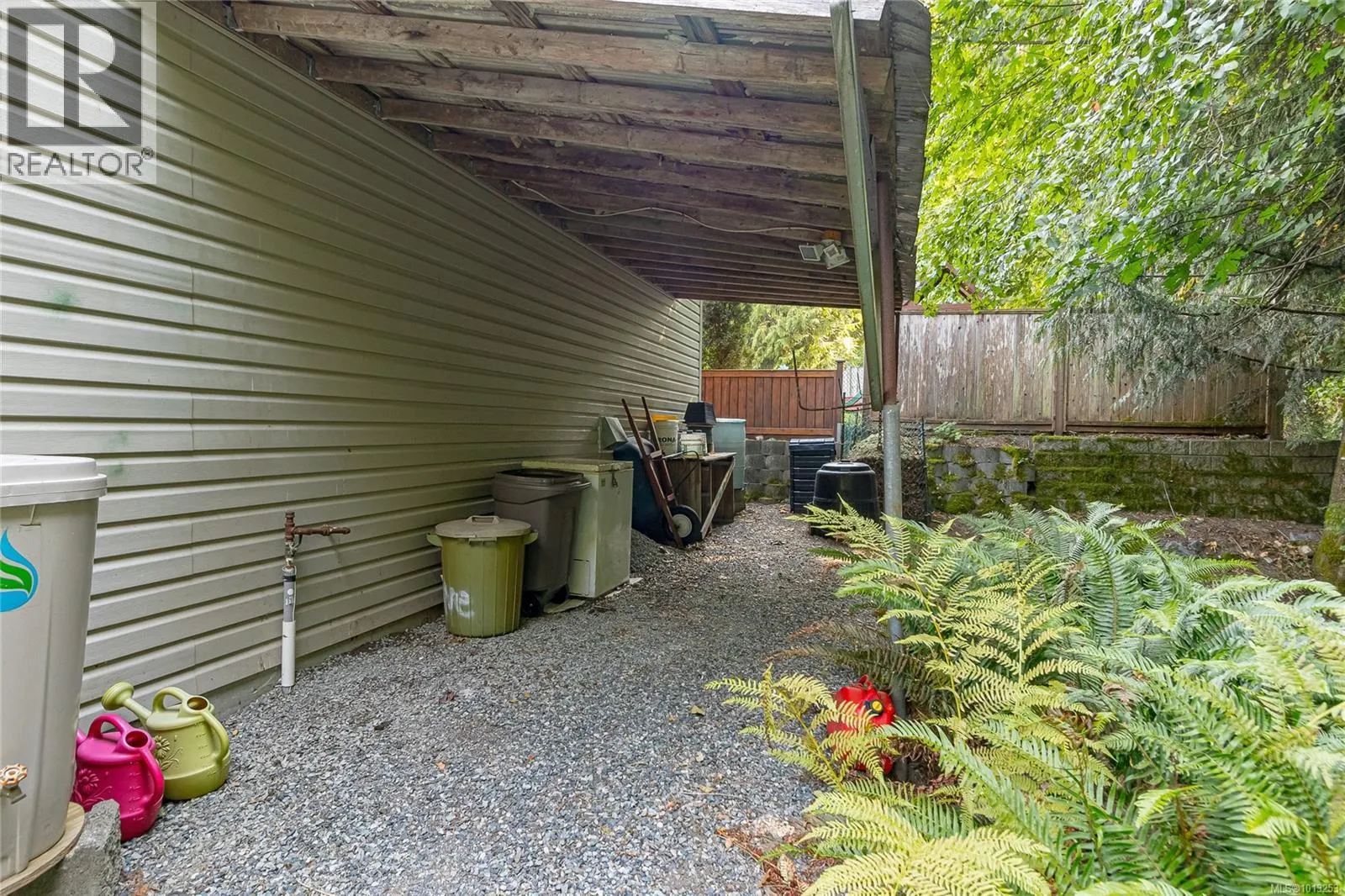 953 Davidson Rd