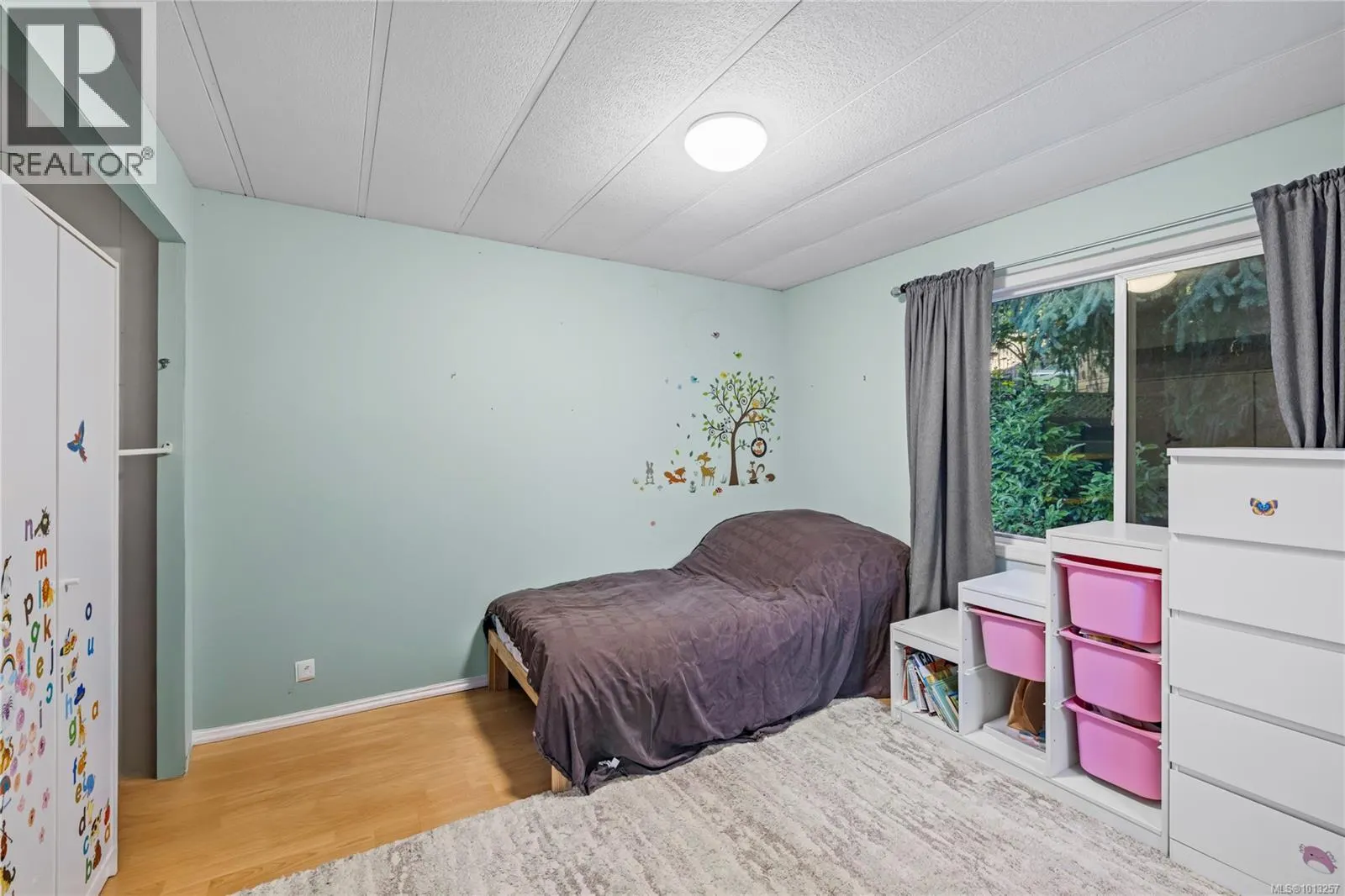 2495 Schirra Dr