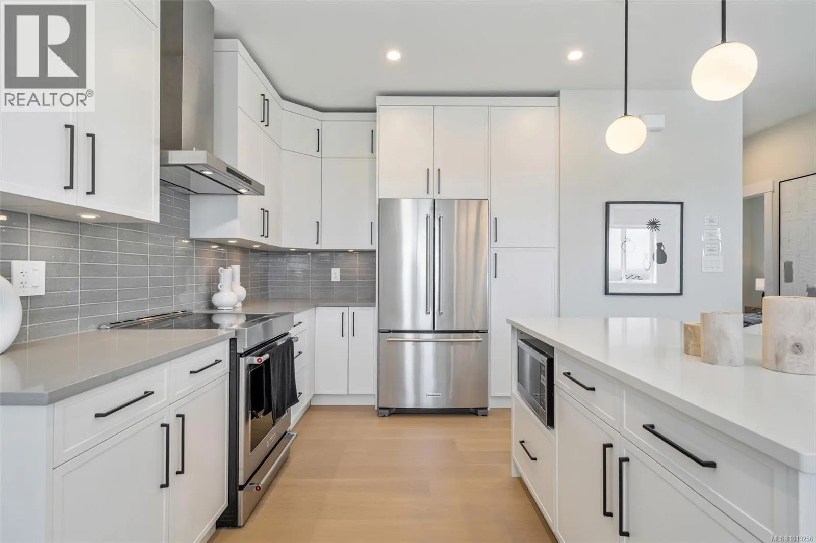 2621 Mica Pl