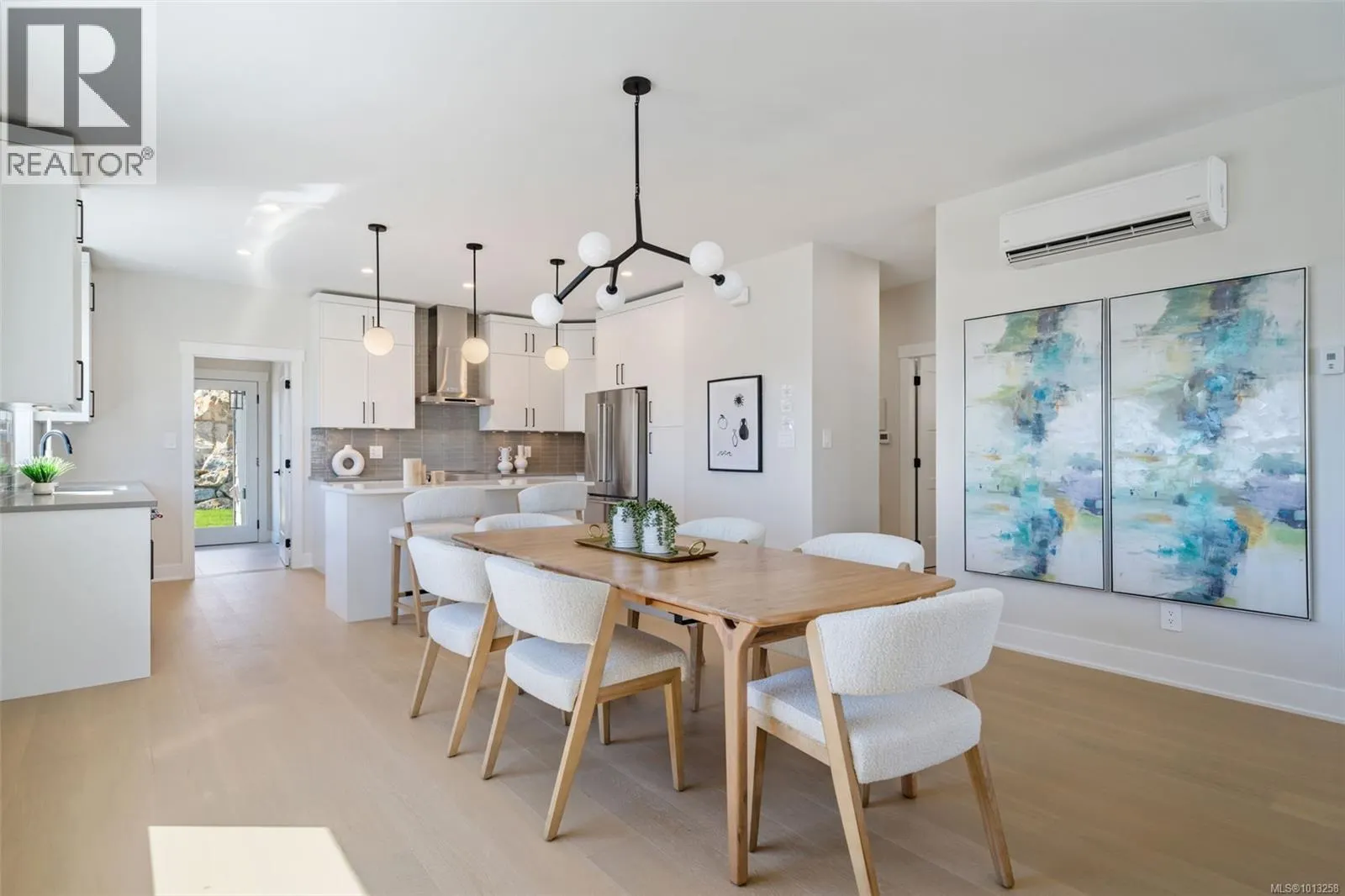 2621 Mica Pl
