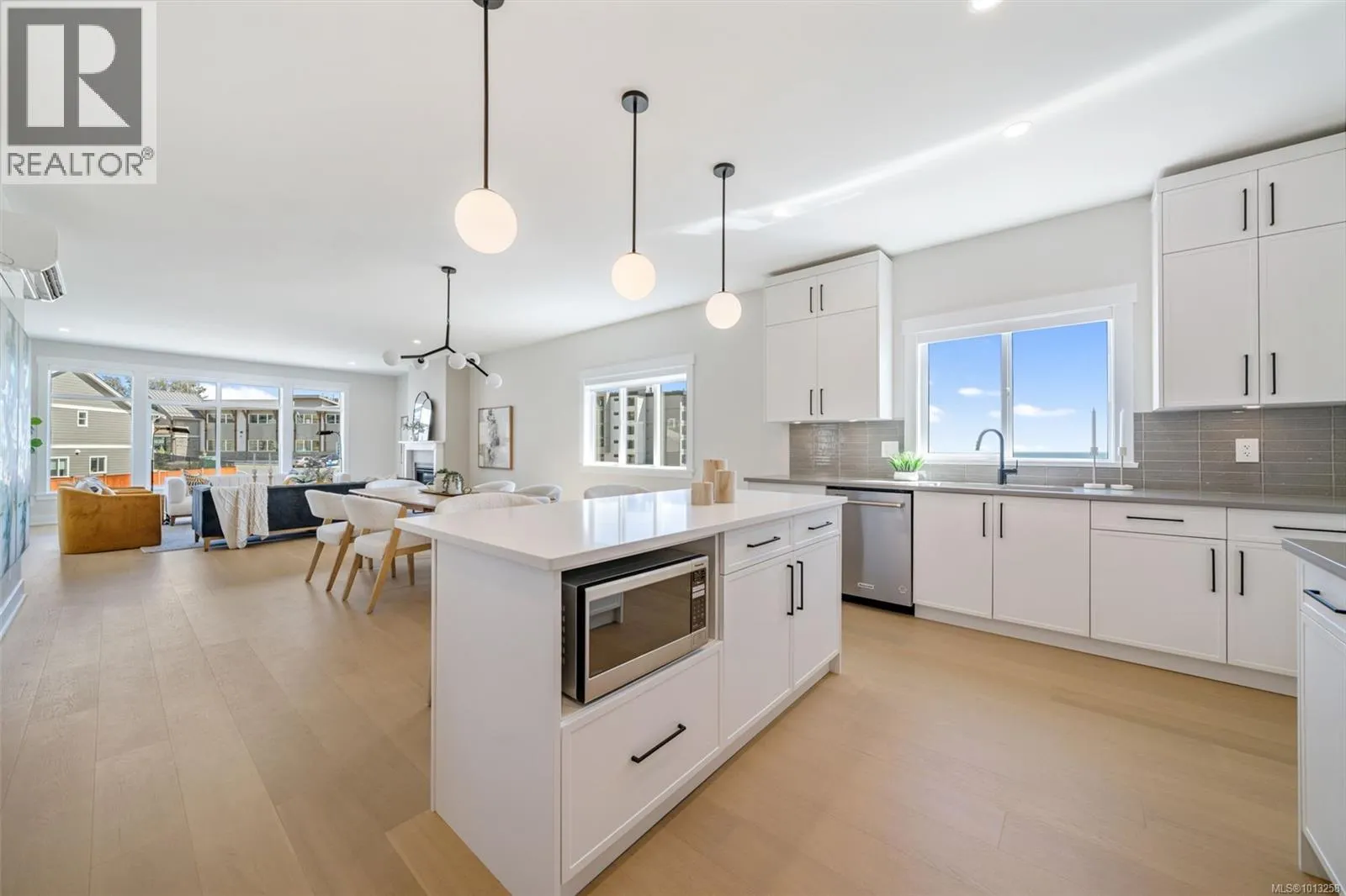 2621 Mica Pl