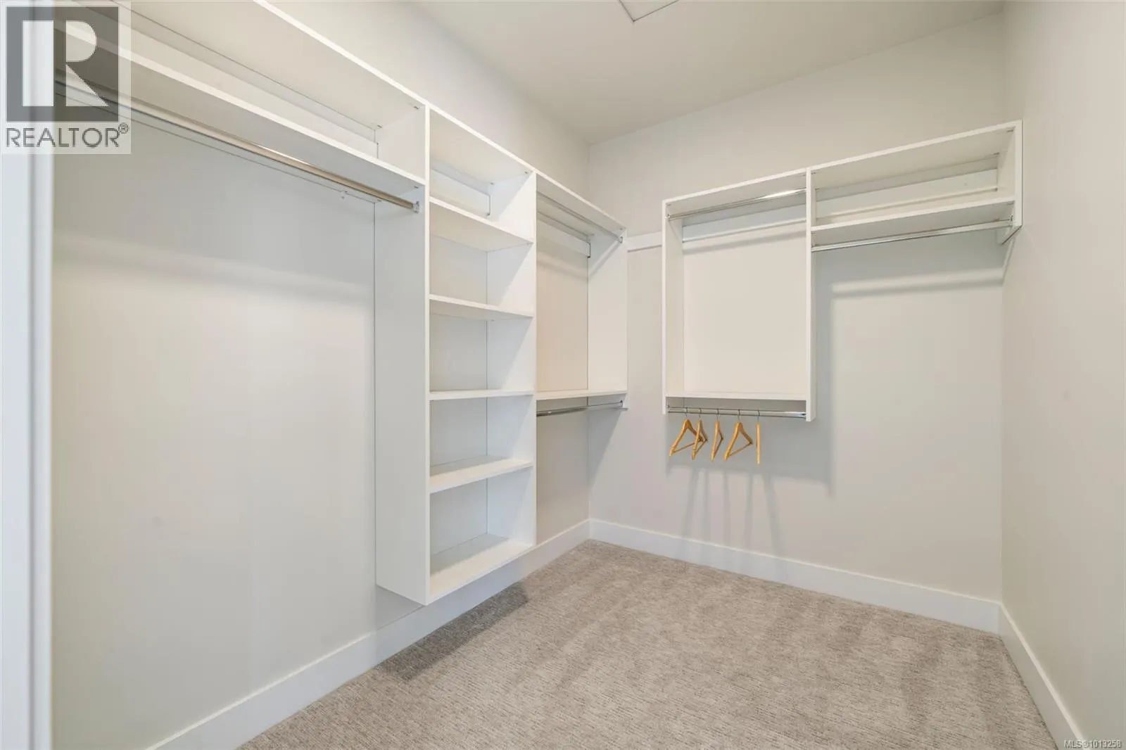 2621 Mica Pl