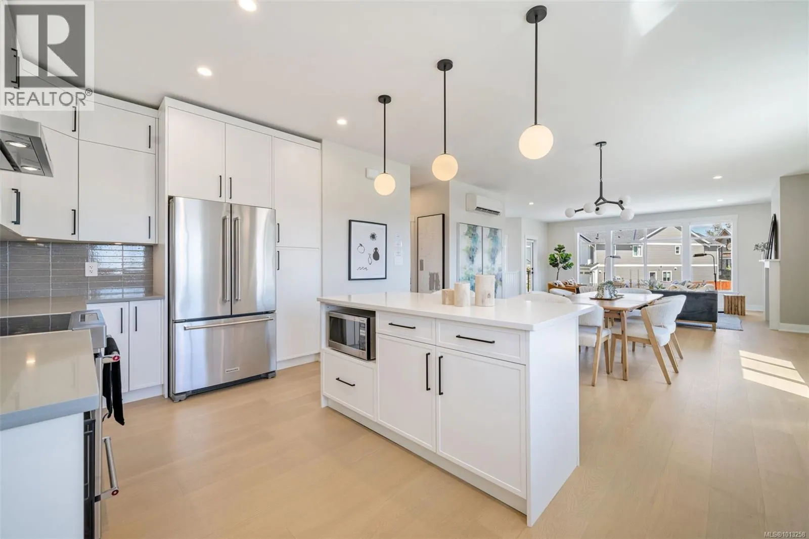 2621 Mica Pl