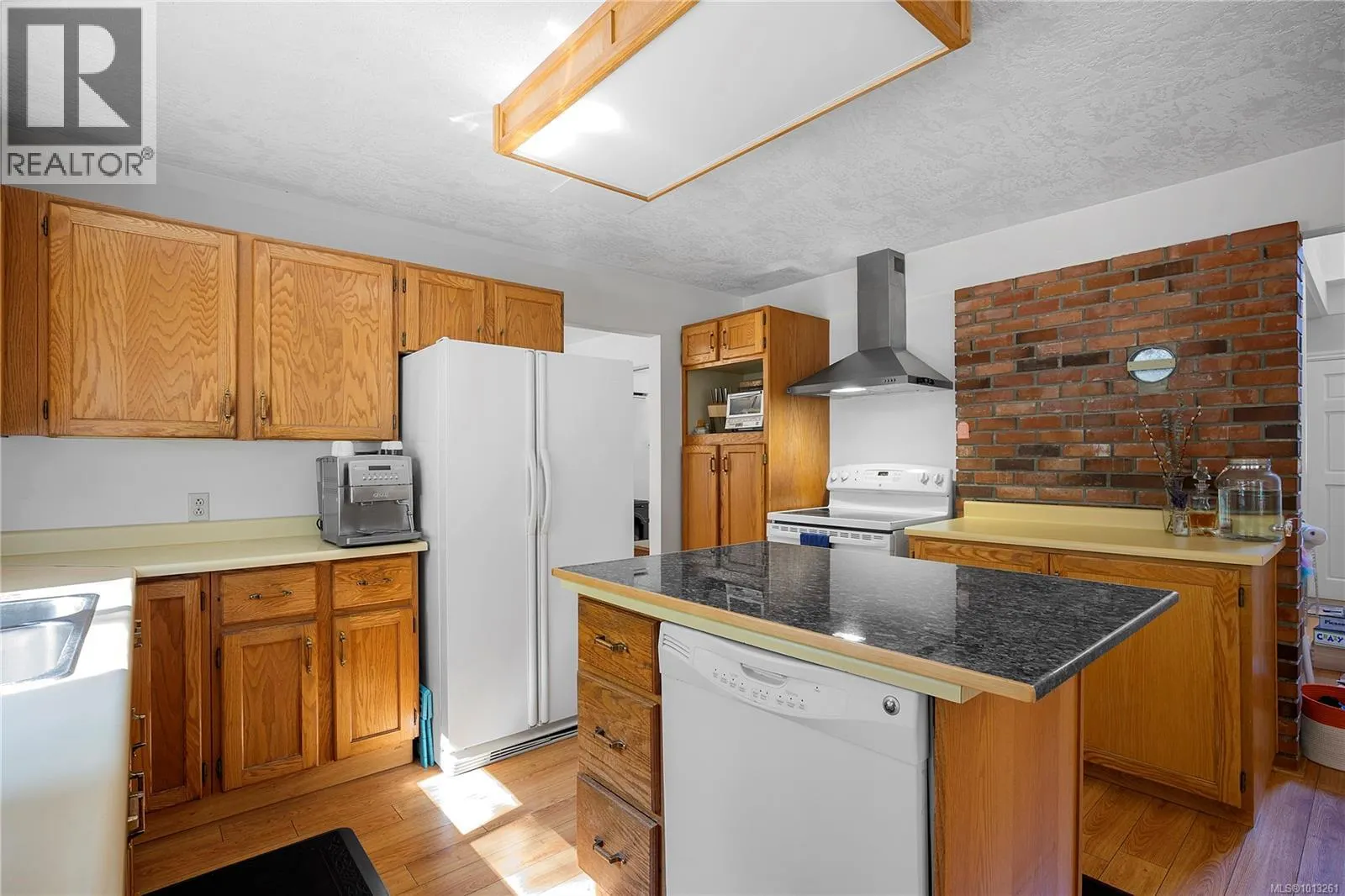 1312 McKenzie Dr