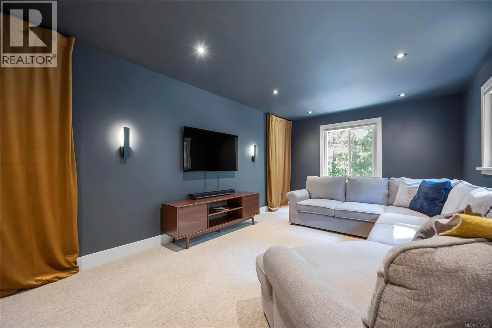 1312 McKenzie Dr