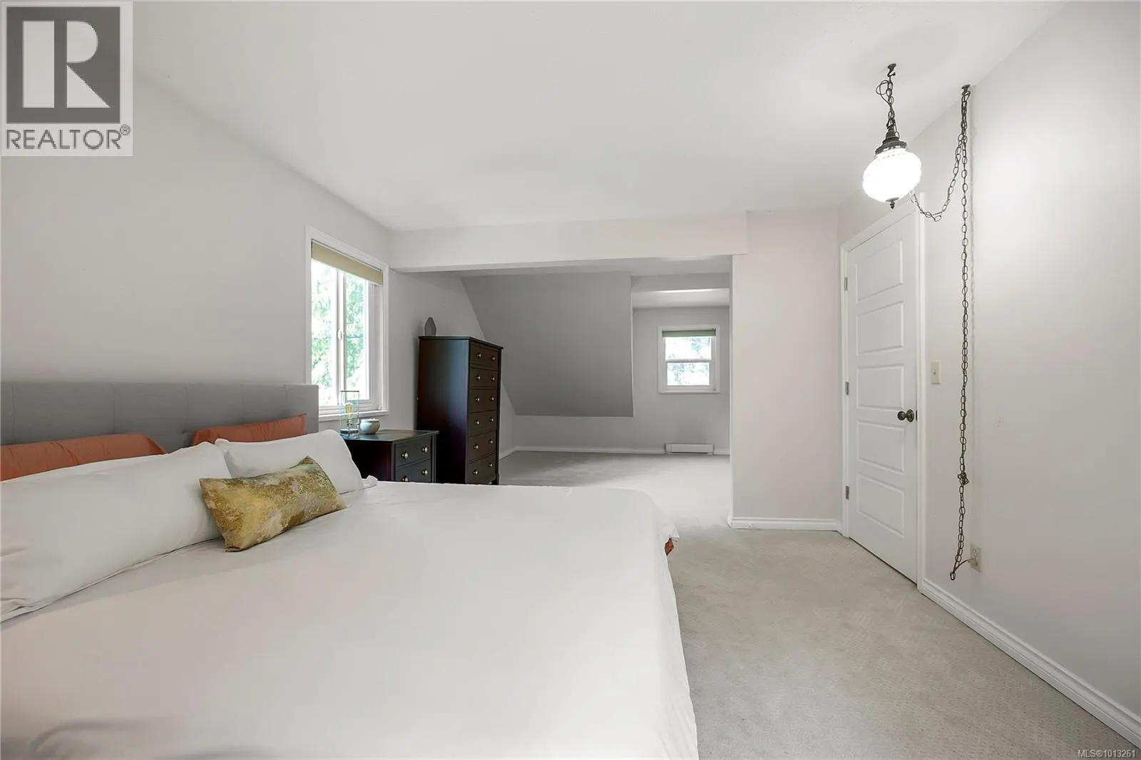 1312 McKenzie Dr