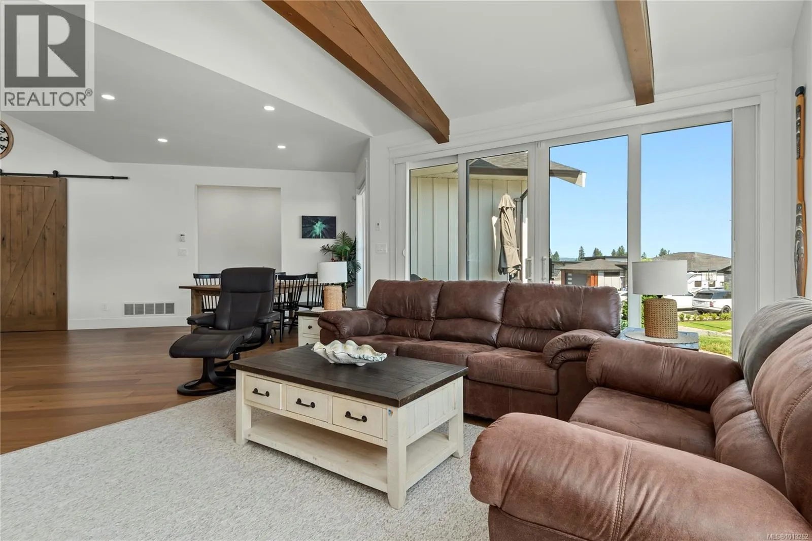3594 Sage Pl
