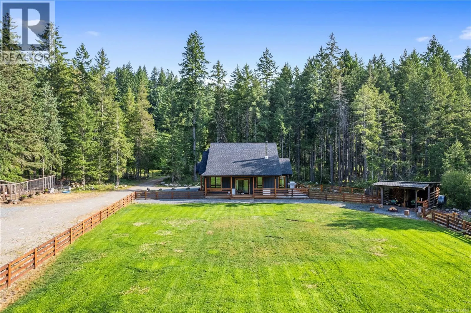 2715 Nanaimo River Rd