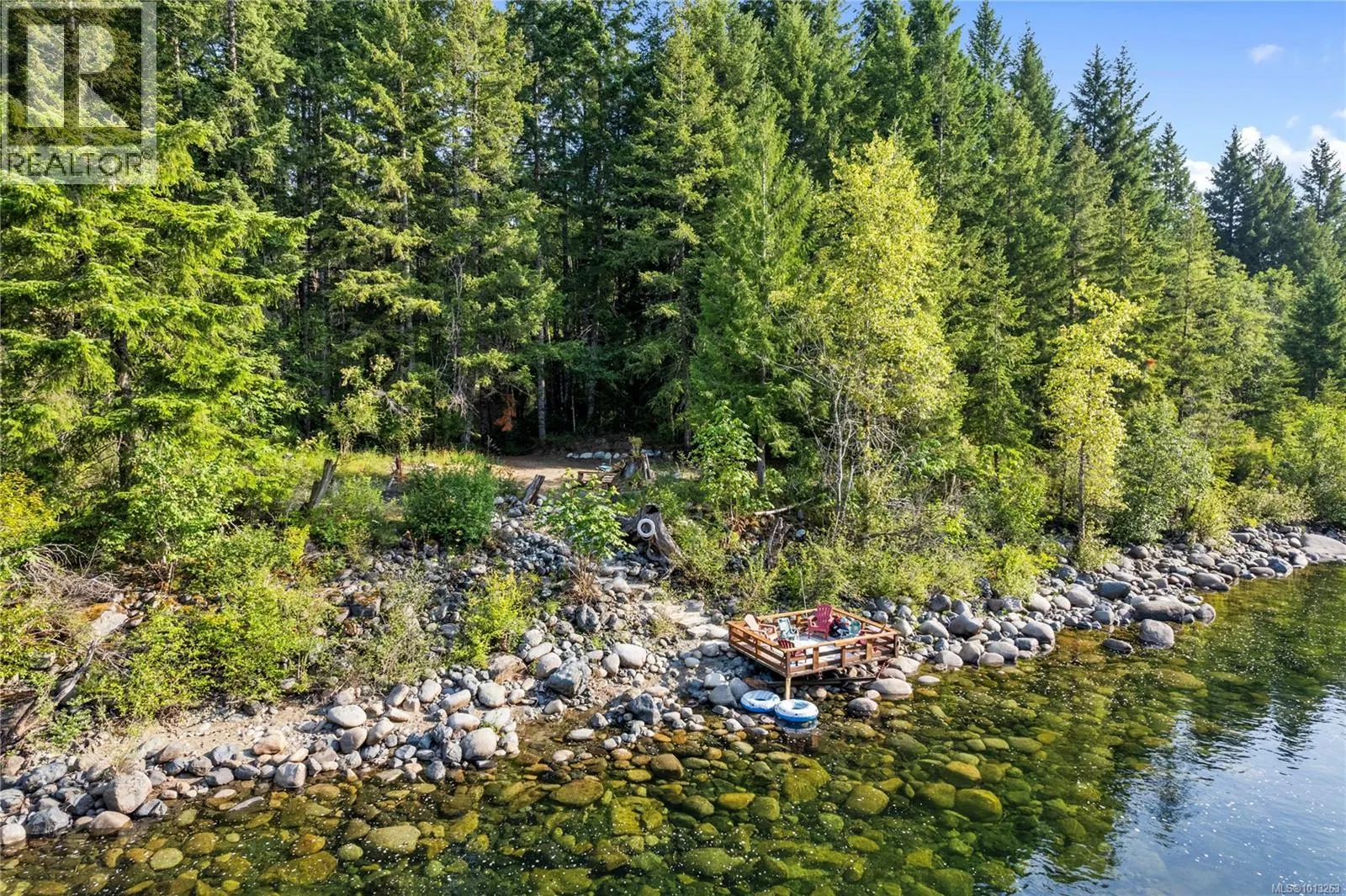 2715 Nanaimo River Rd