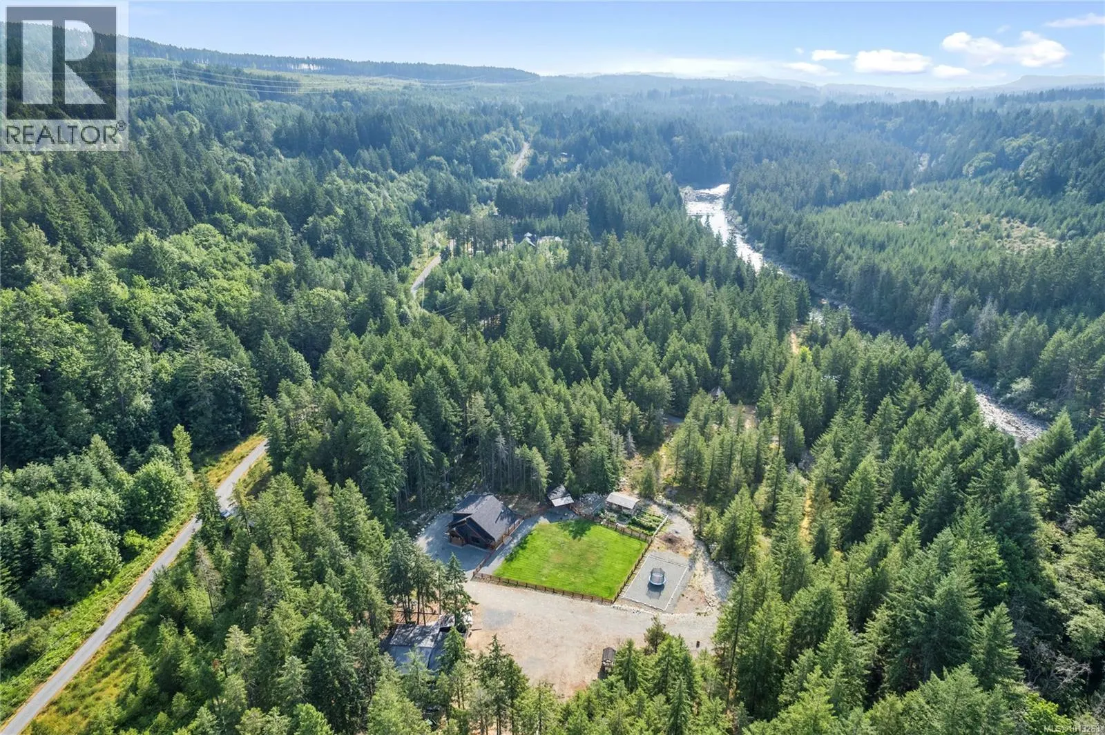 2715 Nanaimo River Rd