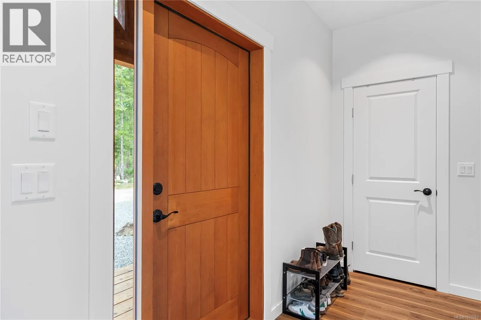 2715 Nanaimo River Rd