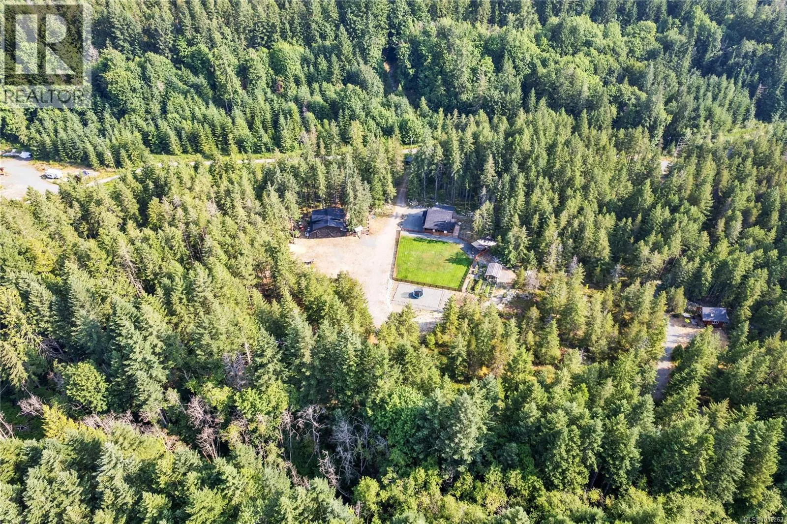 2715 Nanaimo River Rd