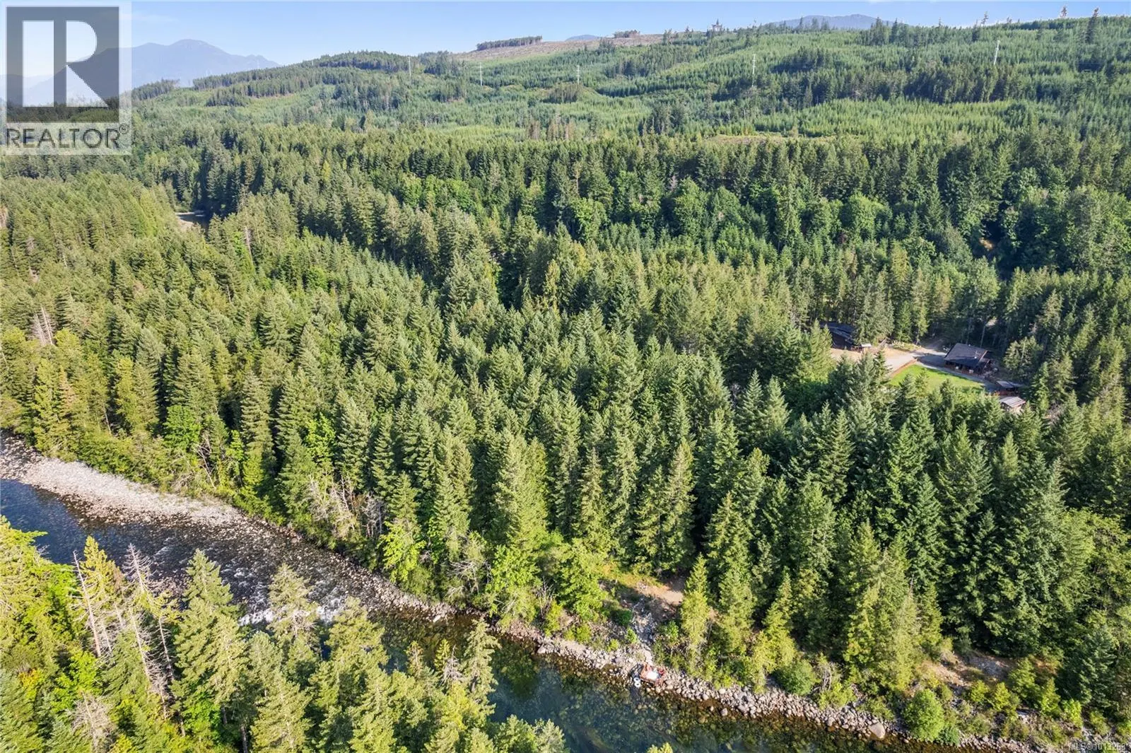 2715 Nanaimo River Rd