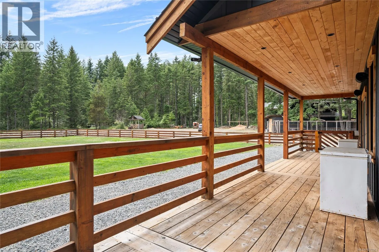 2715 Nanaimo River Rd