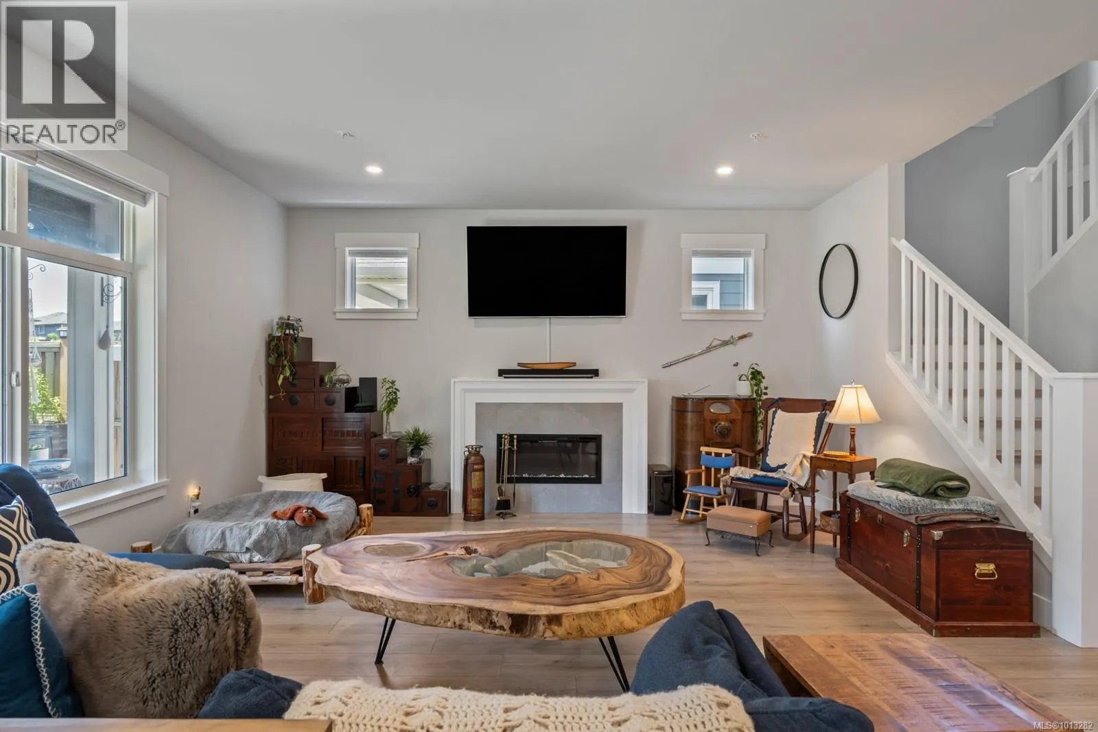6541 Noblewood Pl