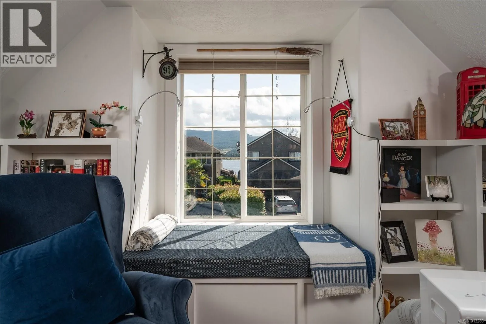 5804 Quarry Cres