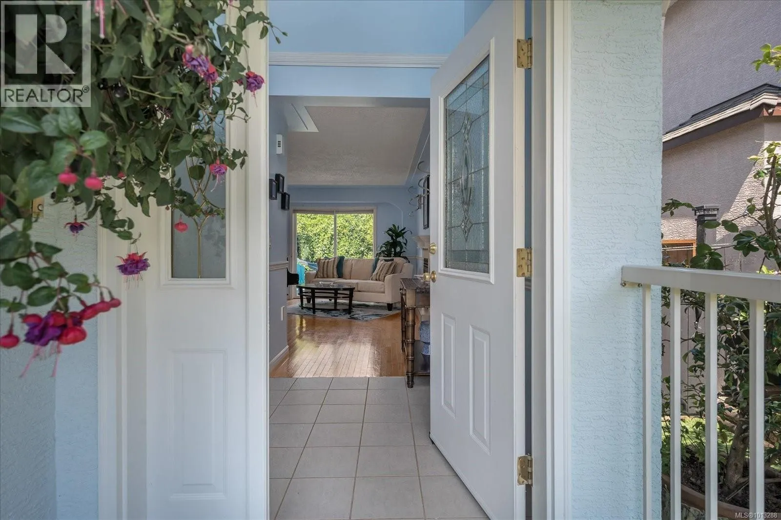 5804 Quarry Cres
