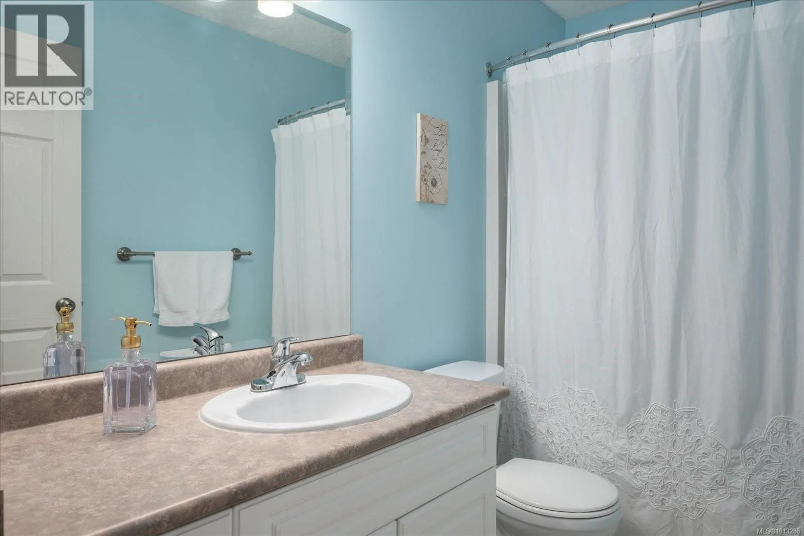5804 Quarry Cres