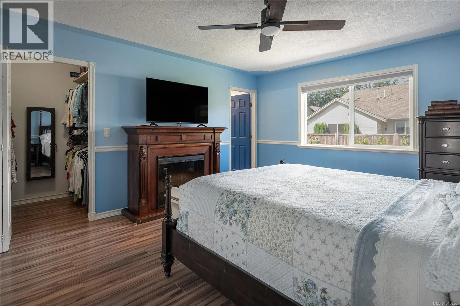 5804 Quarry Cres