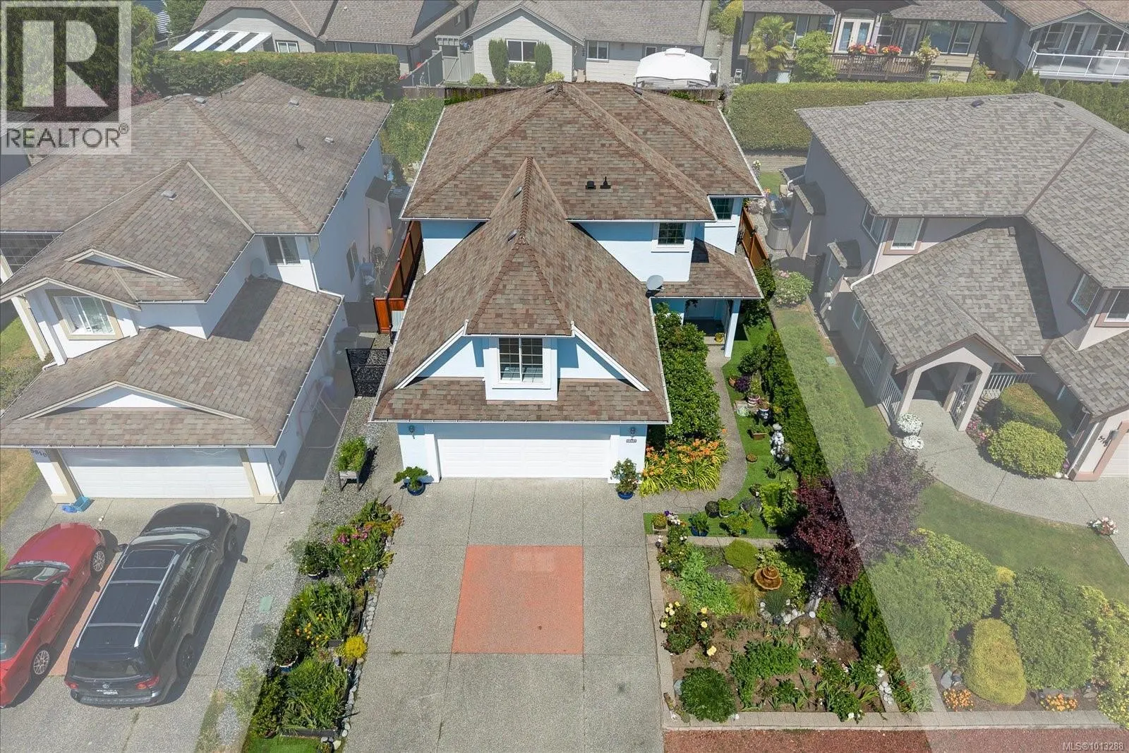 5804 Quarry Cres