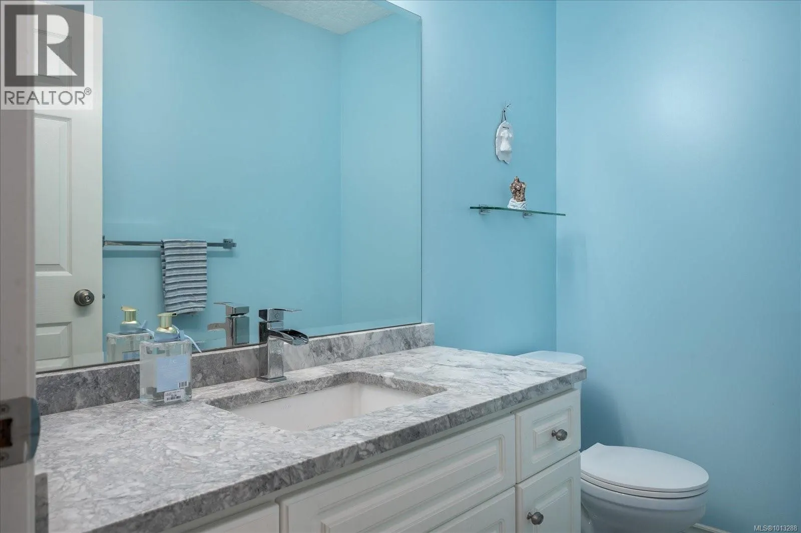 5804 Quarry Cres