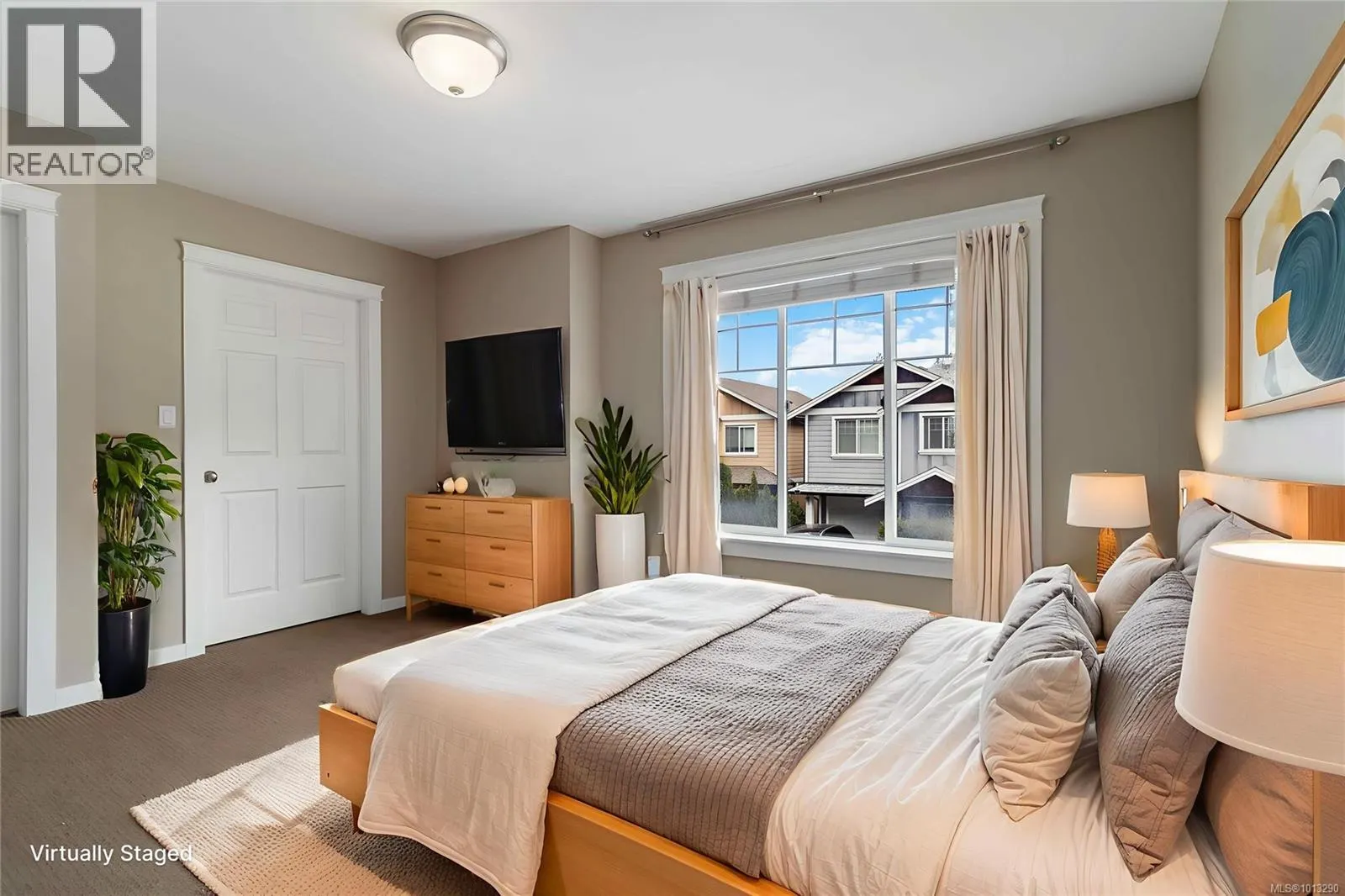3355 Langrish Mews