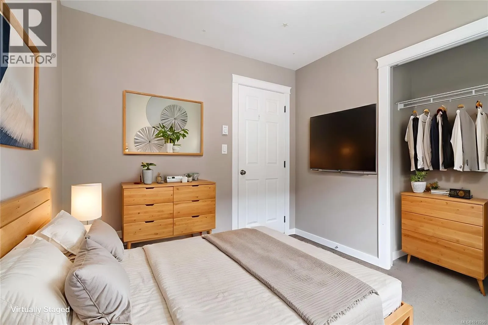 3355 Langrish Mews