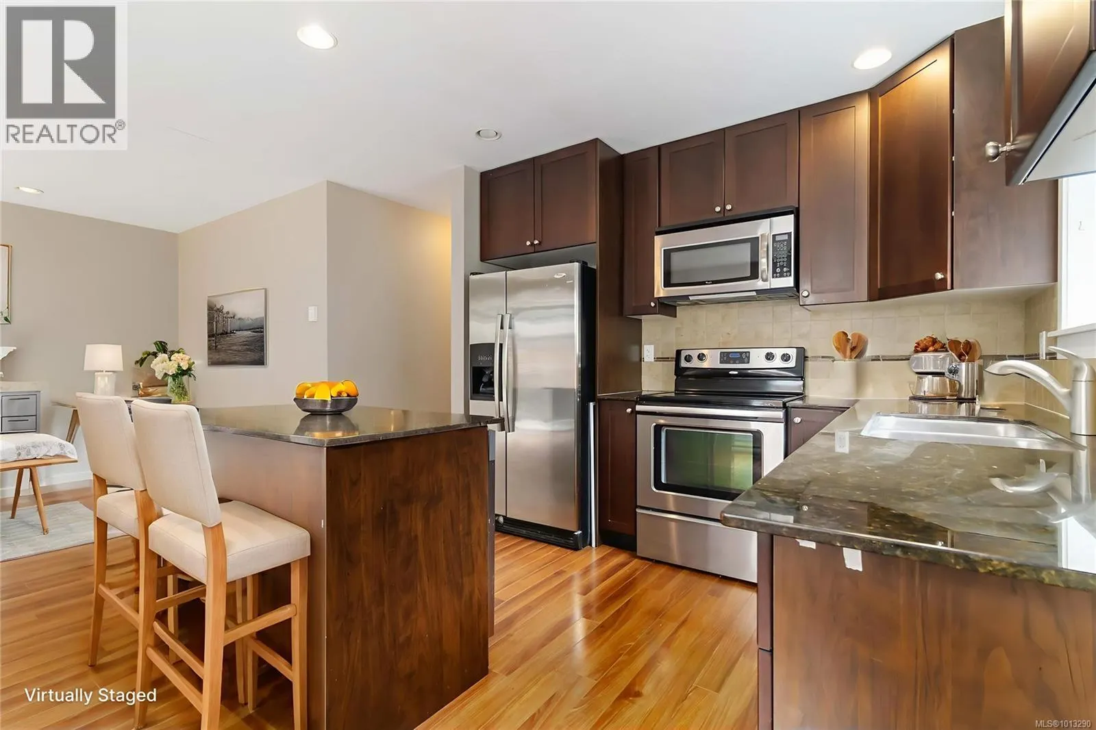3355 Langrish Mews