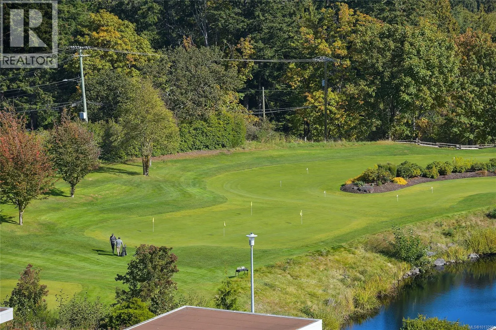 502 748 Sayward Hill Terr