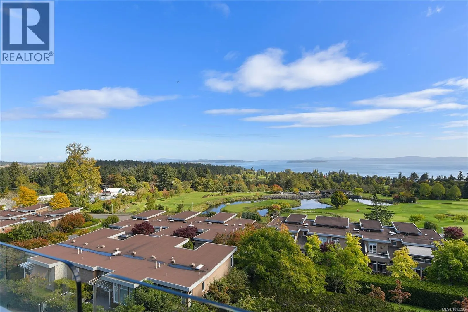 502 748 Sayward Hill Terr