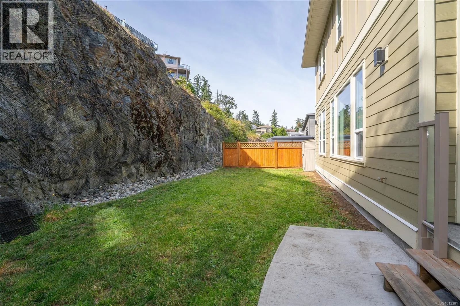 320 Selica Rd