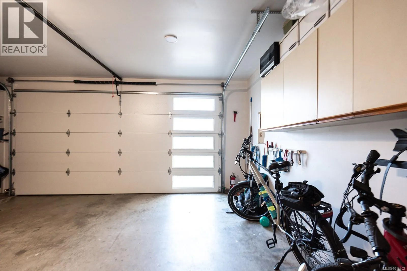 1220 Margaret Pl