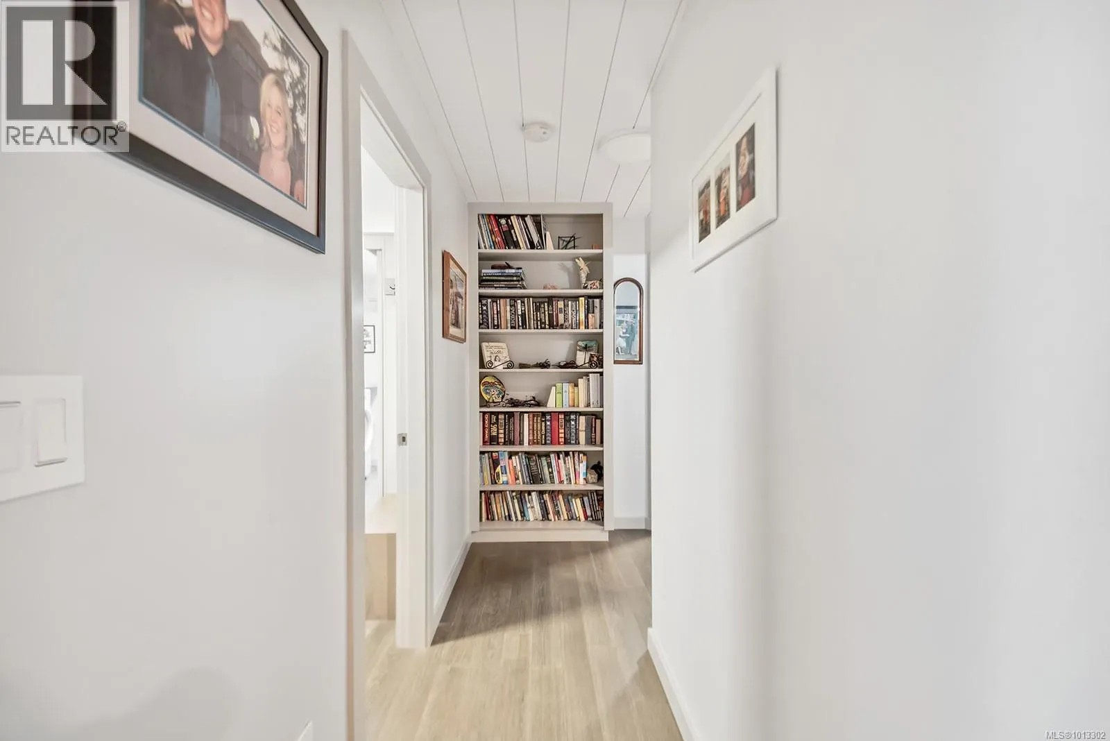 1220 Margaret Pl
