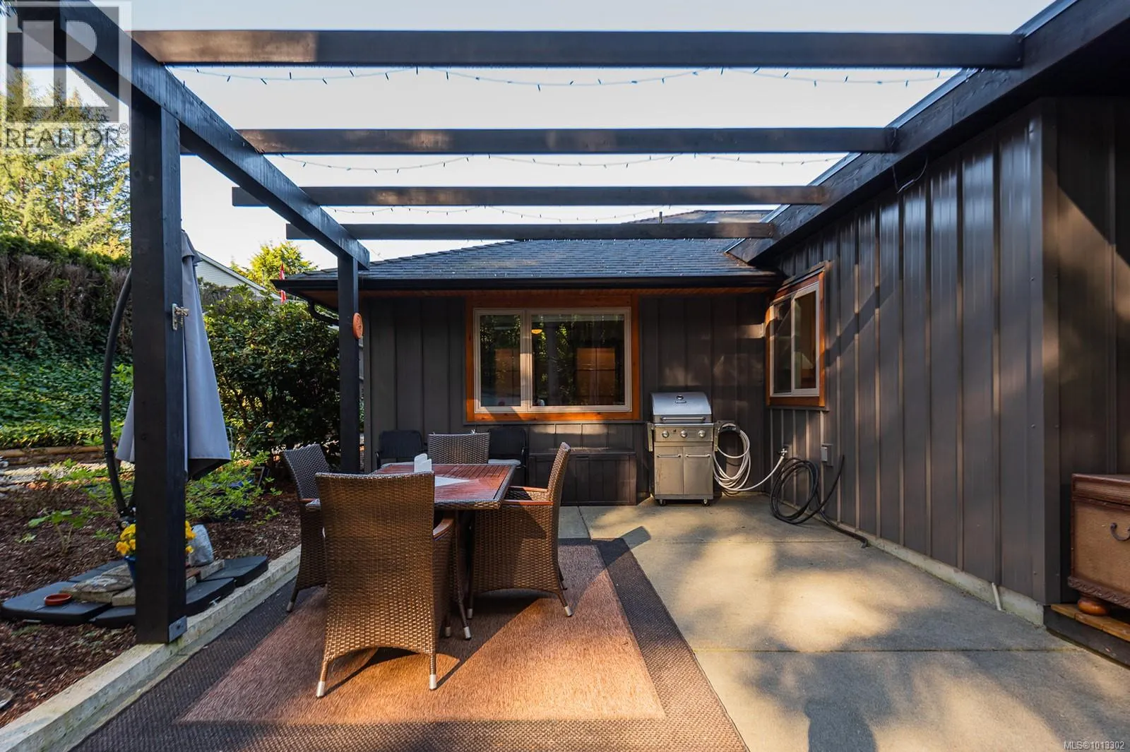 1220 Margaret Pl