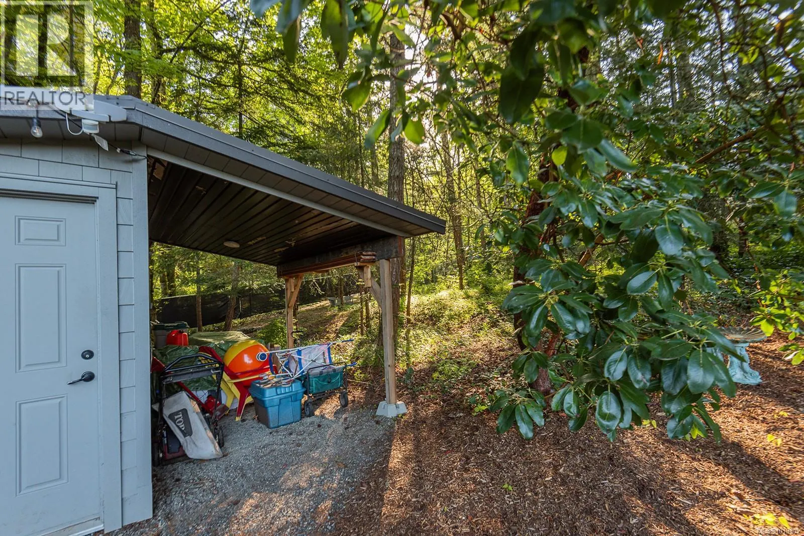 1220 Margaret Pl