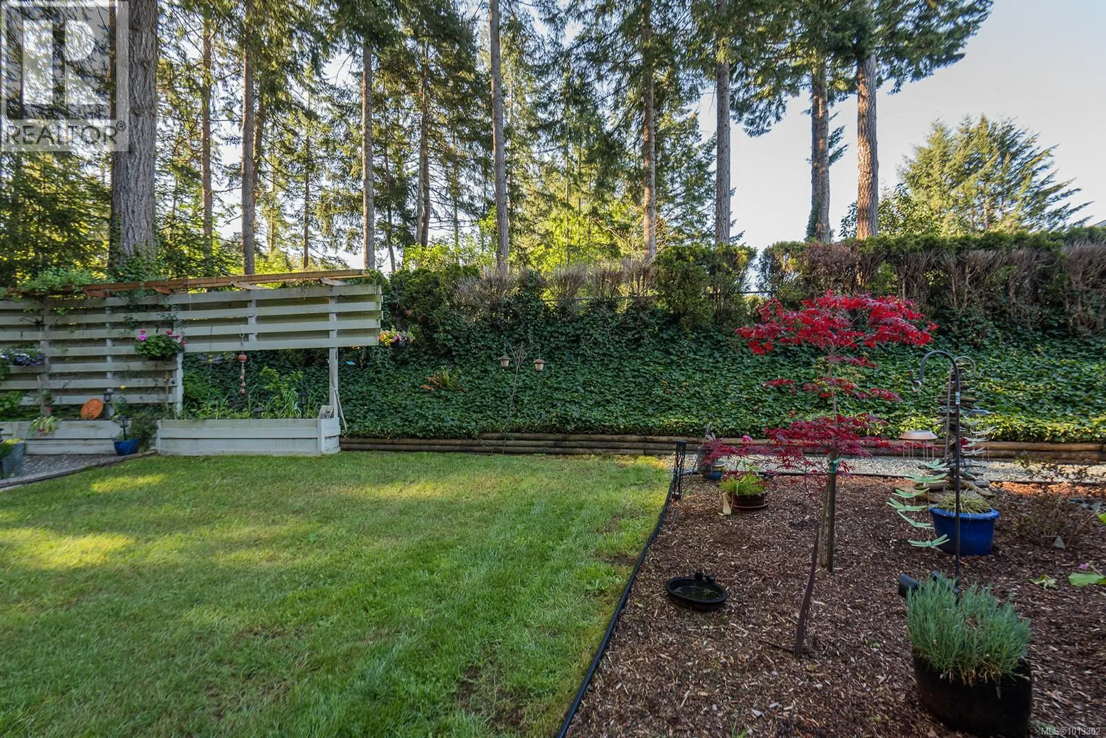 1220 Margaret Pl