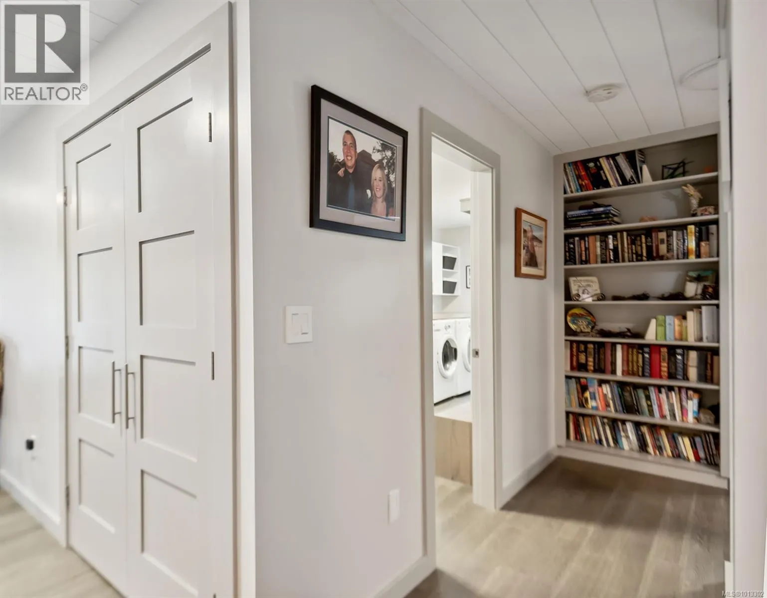 1220 Margaret Pl
