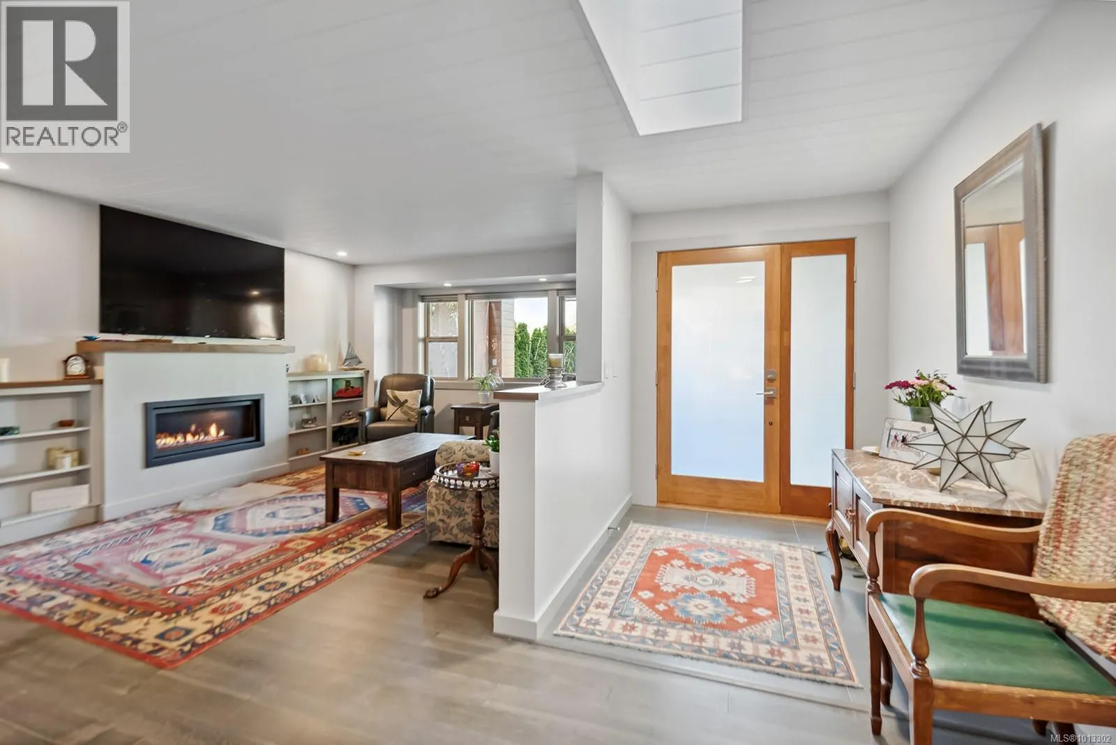 1220 Margaret Pl