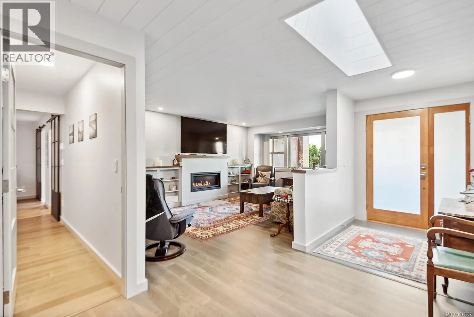 1220 Margaret Pl
